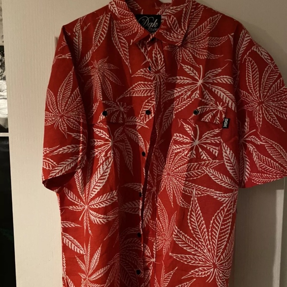 DGK button up